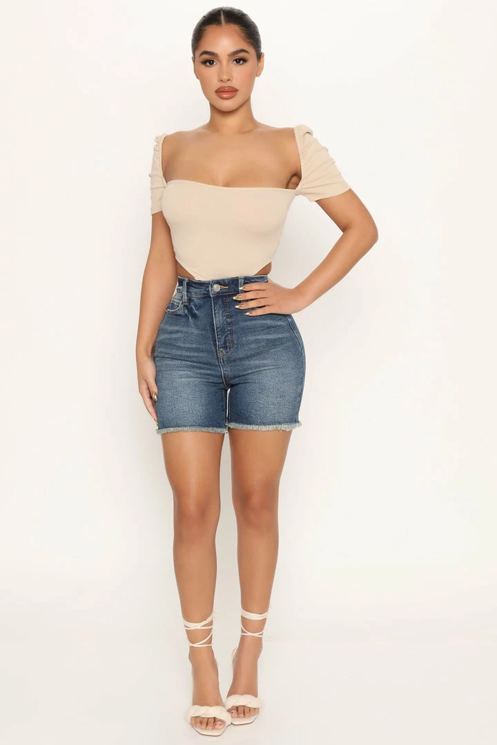 Outlet ๐ Fashion Nova Brunch Babe Smoothing Stretch Denim Shorts - Dark Wash โจ 4 Fashion Nova Brunch Babe Smoothing Stretch Denim Shorts - Dark Wash
