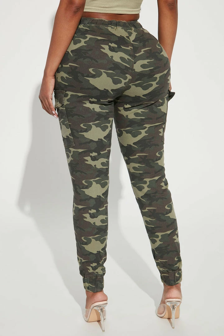 Fashion Nova Don't Get Caught Cargo Joggers - Green