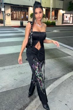 Fashion Nova Pants Encore Wide Leg Cargo Parachute Pant - Black