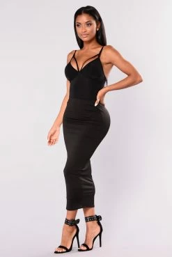 Fashion Nova Olive Oil II Skirt - Black