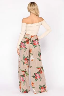Hot Sale ✨ Fashion Nova Thailand Floral Woven Pants - Floral ❤️ 18 Fashion Nova Thailand Floral Woven Pants - Floral