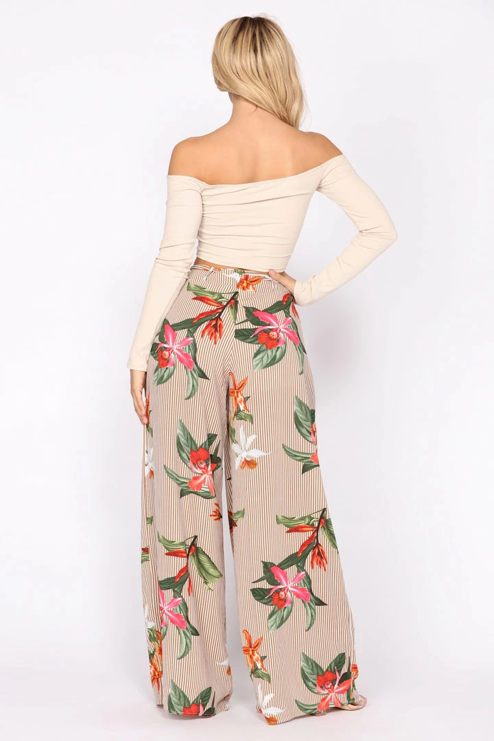 Hot Sale ✨ Fashion Nova Thailand Floral Woven Pants - Floral ❤️ 7 Fashion Nova Thailand Floral Woven Pants - Floral