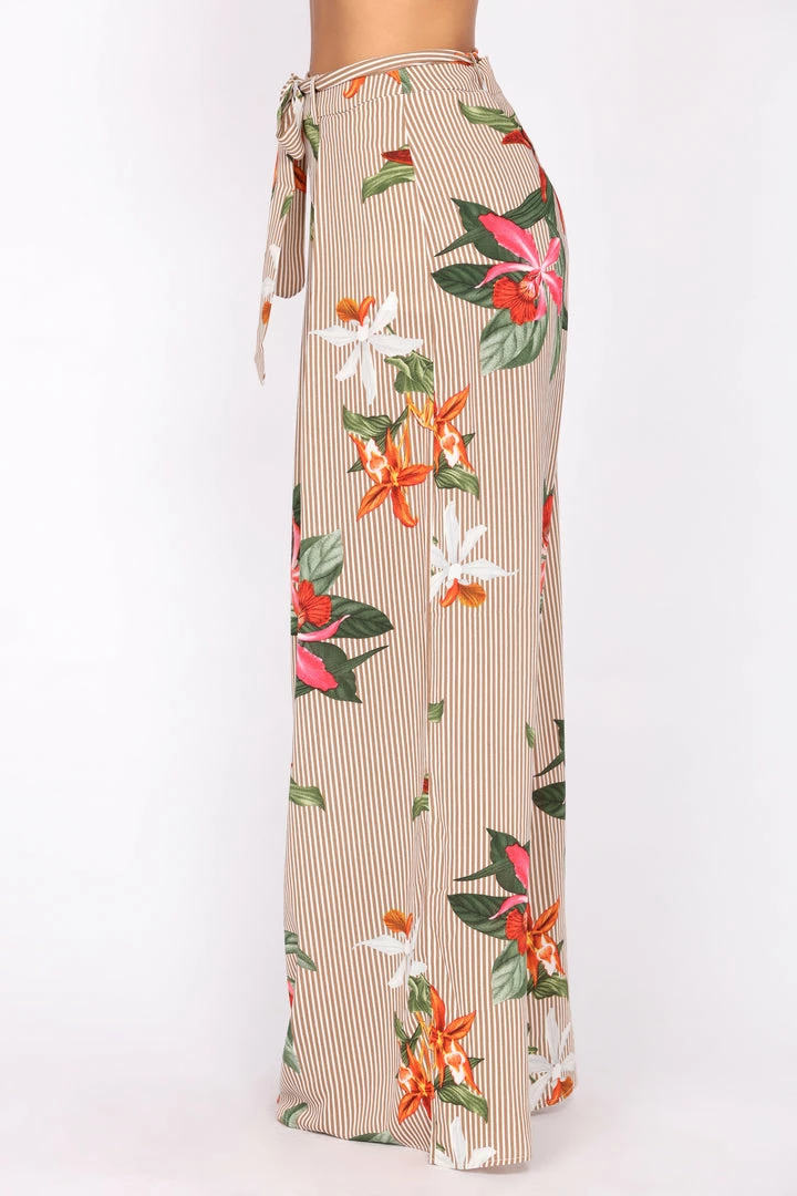 Hot Sale ✨ Fashion Nova Thailand Floral Woven Pants - Floral ❤️ 6 Fashion Nova Thailand Floral Woven Pants - Floral