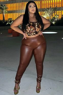 New ๐ Fashion Nova Liliana Faux Leather Leggings - Chocolate ๐ 16 Fashion Nova Liliana Faux Leather Leggings - Chocolate