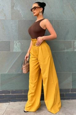 Fashion Nova Talking Business Belted Wide Leg Pant 32 - Mustard